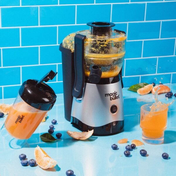 Magic Bullet - Compact Juicer with cup - MBJ50100 - Silver